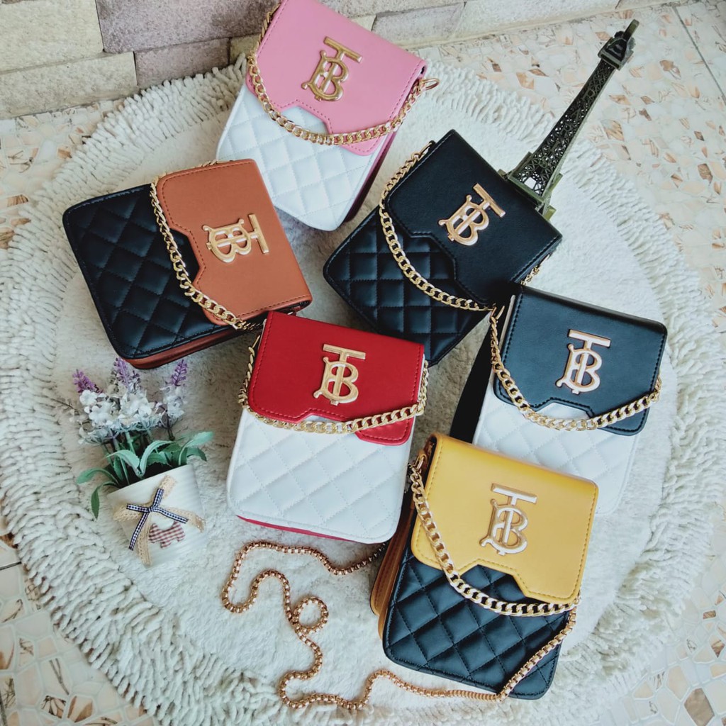 Tas Selempang HP Burberry Rantai Gold / Tas Selempang HP Dua Ruang BB02 / Tas Kotak HP Wanita