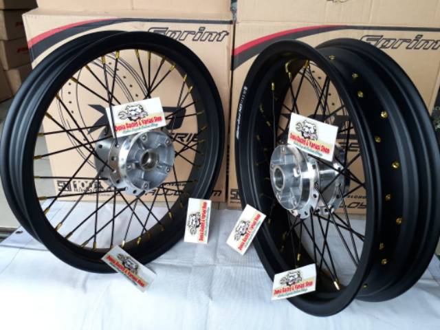 Paketan Velg lebar 250 350 17 215 300 17 215 350 17 Vixion New MX king Vixion old Velg sprint XD sama stel