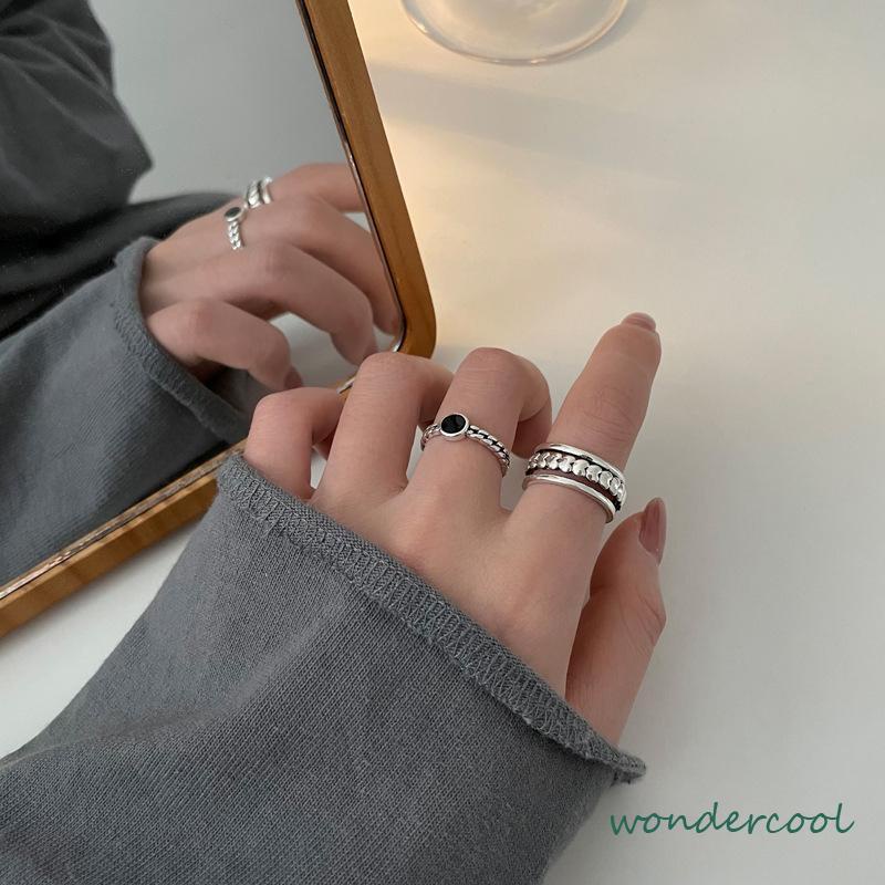 Fashion Set Cincin Kombinasi Wanita Sederhana Pembukaan Dapat Disesuaikan Keren Desain Niche Cincin Bersih -Won