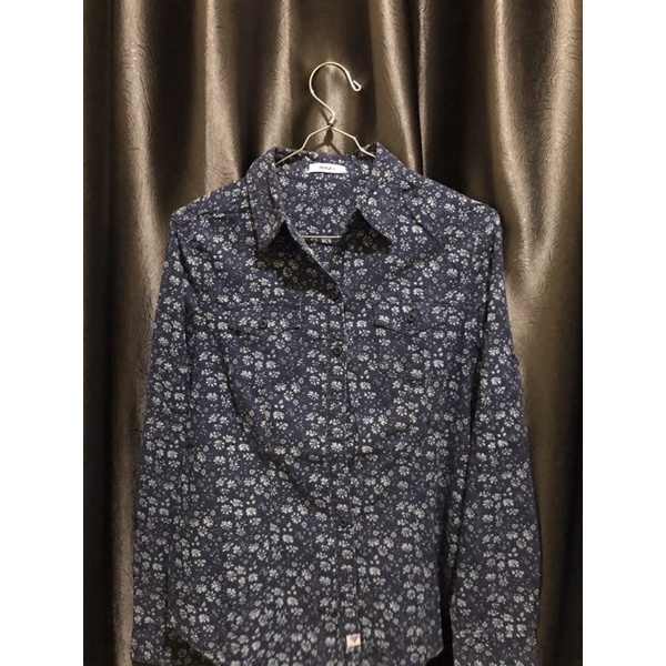 kemeja motif tripl3 preloved