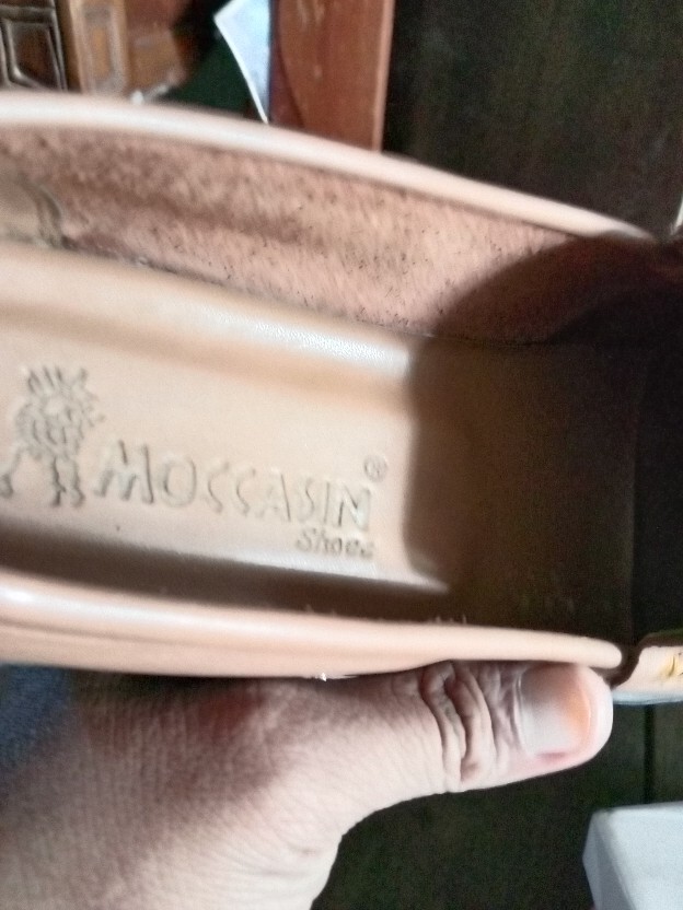 Sepatu Kerja Wanita Kulit Asli Flat