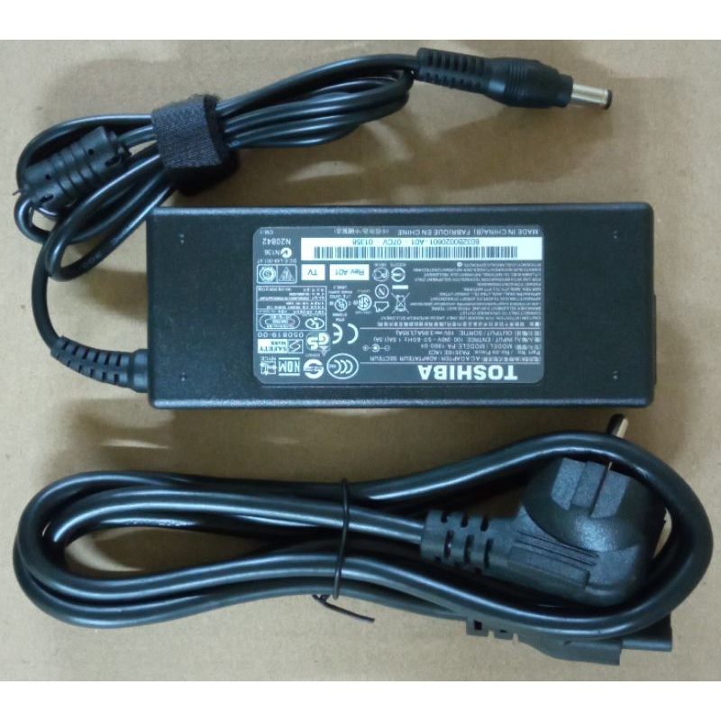 Adaptor Charger Toshiba 19V 3.95A DC 5.5*2.5 mm for Toshiba Portege M800 M900 Satego