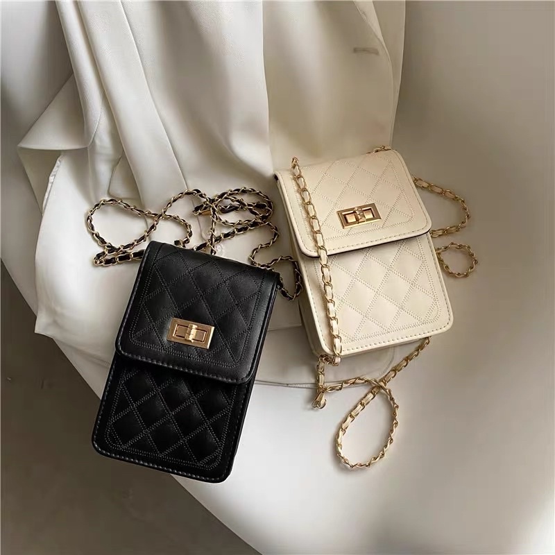 Tas wanita import / Tas selempang / Tas bahu / Sling bag terbaru