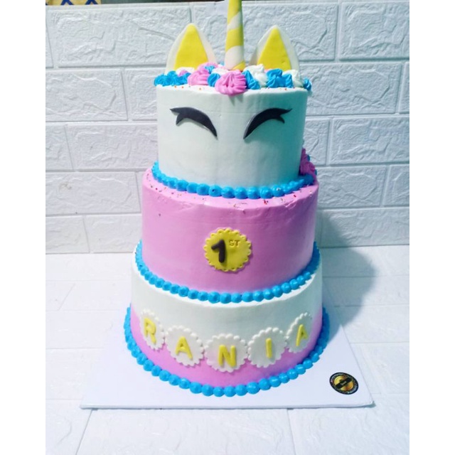 

kue ultah gkue kuda poni / unicorn