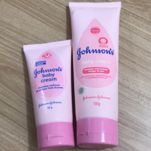 Johnsons Baby Cream - Krim Perawatan Kelembaban Kulit Bayi