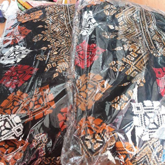 Kemeja Batik Panjang Motif Songket Toraja Hitam