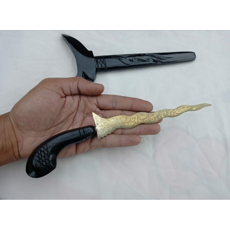 Keris hitam mini lapad kayu rasamala