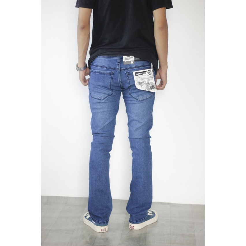 Protector Denim - Celana Jeans Cutbray Pria / Celana Jeans Bootcut / Celana Panjang Pria Model Cutbray / Jeans Cutbray Pria