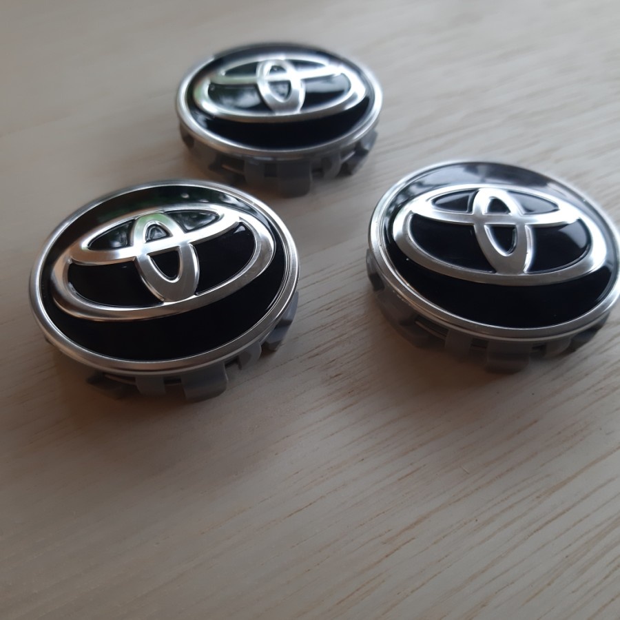 Dop Roda Tutup Velg Calya dan Agya Facelift