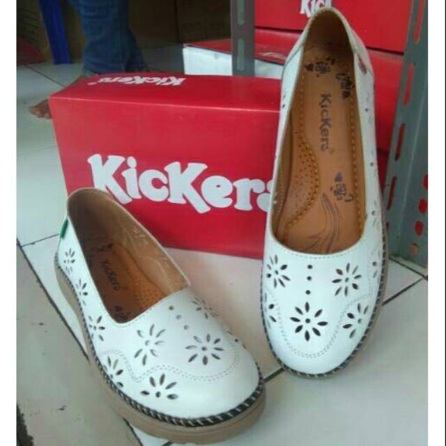 Sepatu kickers kulit wanita kode aliya putih