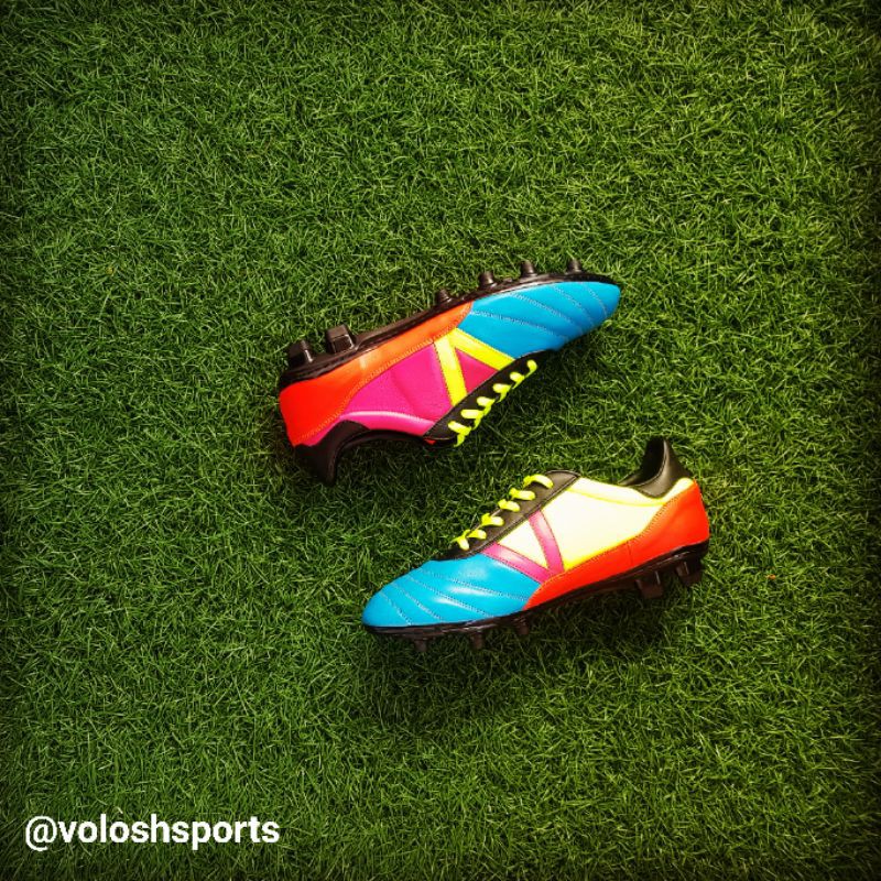 Sepatu Bola Volosh Zege Edisi Spesial Acak Collor