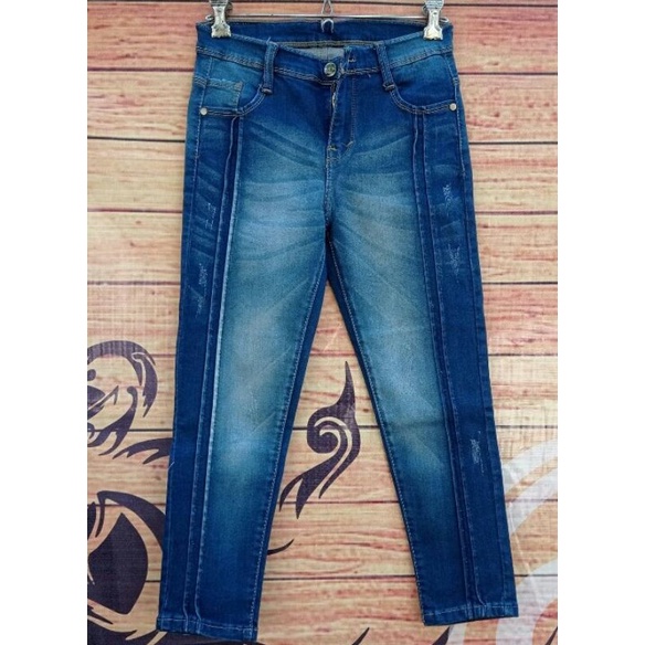 jeans wanita. celana jeans wanita murah. celana jeans.dominant jeans