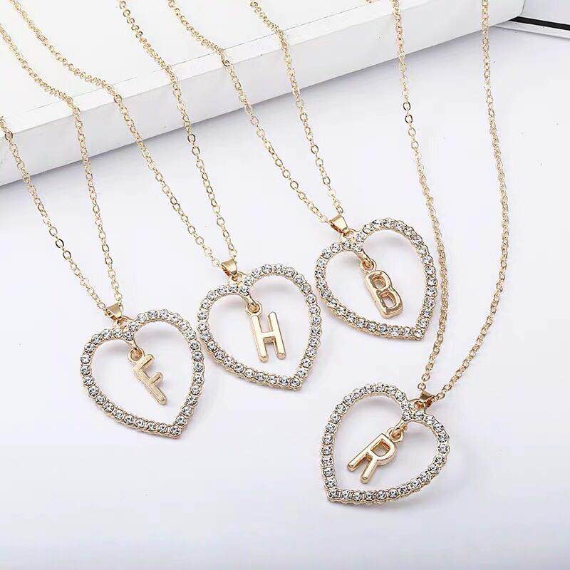 (COD)Kalung titanium Fashion import Murah Rantai Huruf Liontin 26 hadiah Huruf Inggris