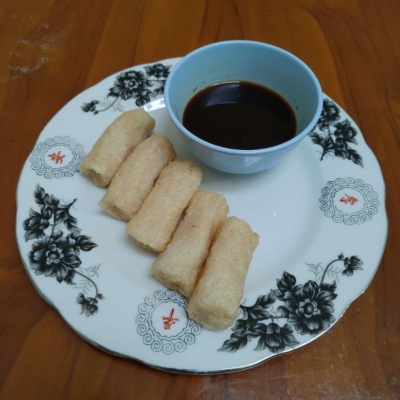 

Pempek Queen