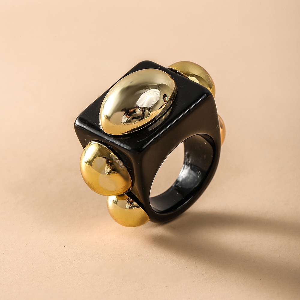 Creative Black White Square Resin Gold Ring Personality Geometry Rings Jewelry Accessories