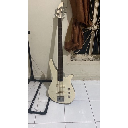 Bass RBX4-A2