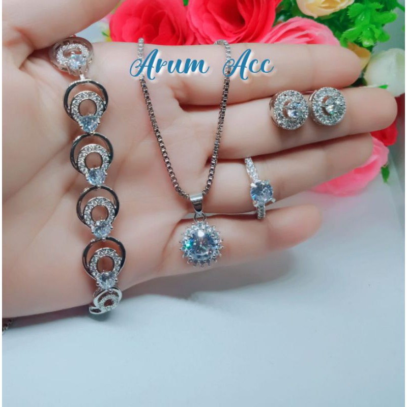 Perhiasan emas satu set untuk dewasa model silver cantik