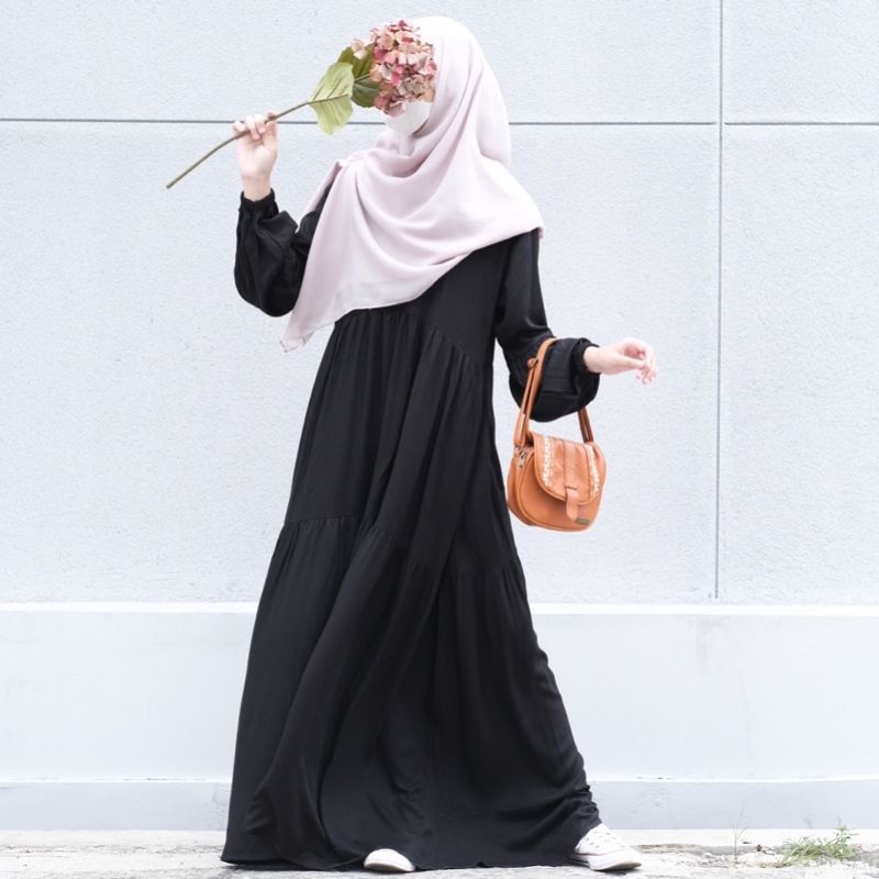 MILLY UNIQLO SISTRSIDE GAMIS RAYON ADEM