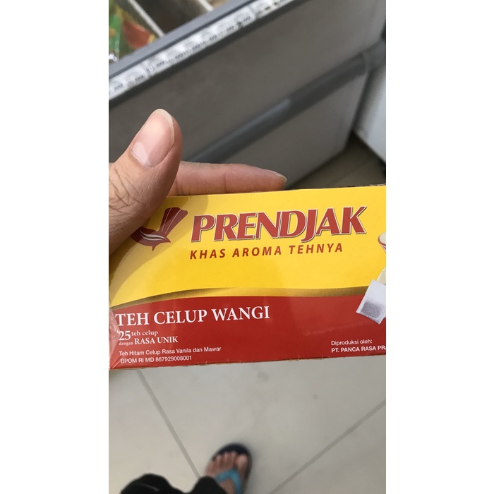 

TEH-DAUN- TEH HITAM CELUP CAP PRENDJAK ISI 25 BLACK TEA 50 GR PRENJAK -DAUN-TEH.