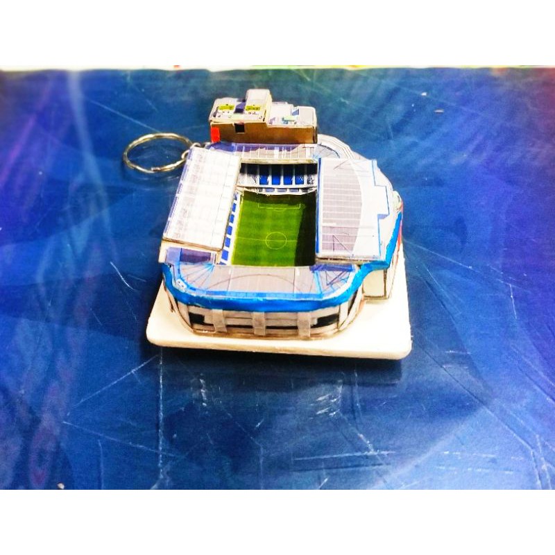 gantungan kunci miniatur stadion & logo