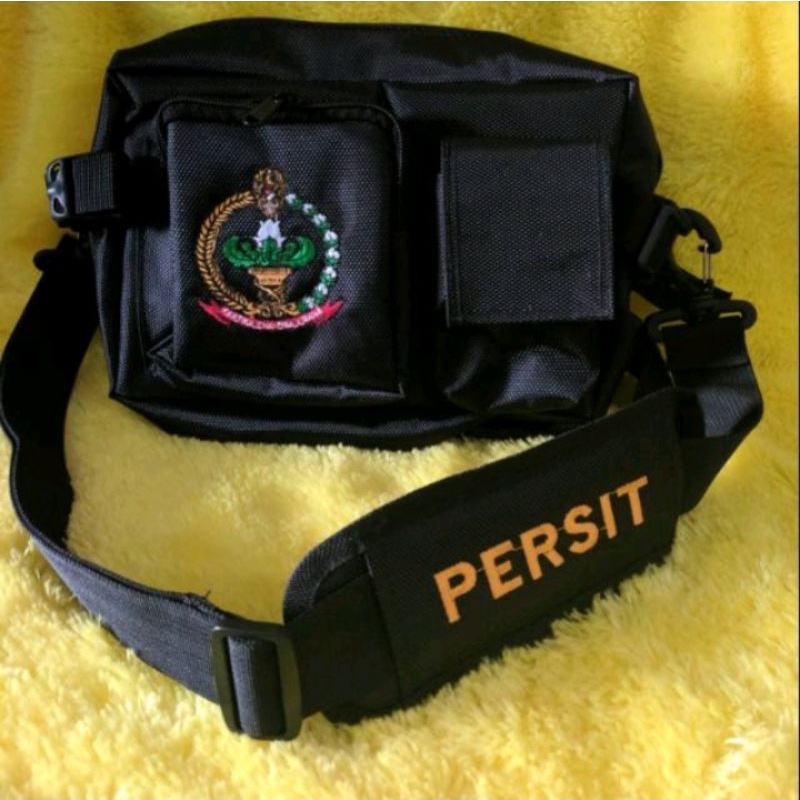 Tas Bonia Persit/tas slempang Olga persit