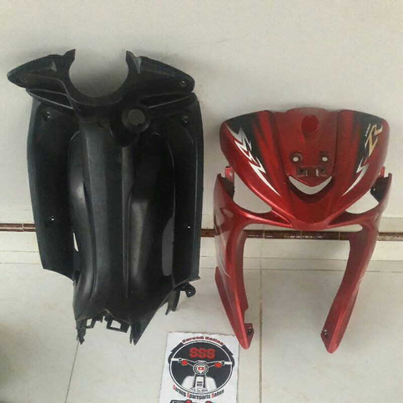 COVER TAMENG BODY DEPAN VEGA ZR WARNA MERAH SEKEN ASLI ORIGINAL