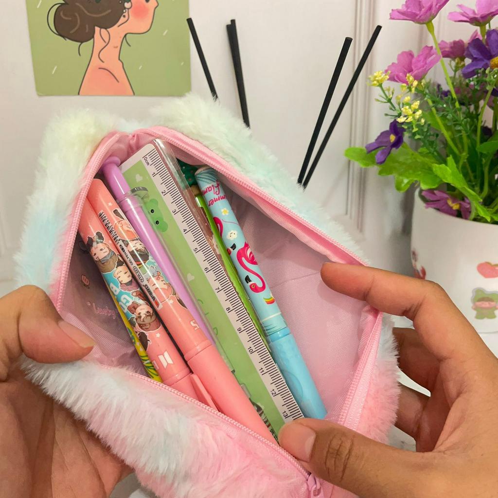 Tempat Pensil Bulu Rainbow Cute Lucu bahan kain Bludru Halus Termurah / Kotak Pensil Imut warna-warni Alat Tulis Sekolah dan kantor Stationary Fancy Best Quality bisa COD