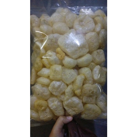 

KERUPUK KULIT SAPI 113 GRAM/GURIH/PEDAS/MURAH