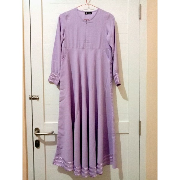 [SECA STORE] [PRELOVED] [Kondisi sudah pernah dipakai] Gamis Anak / Remaja Perempuan - Gamis prelove