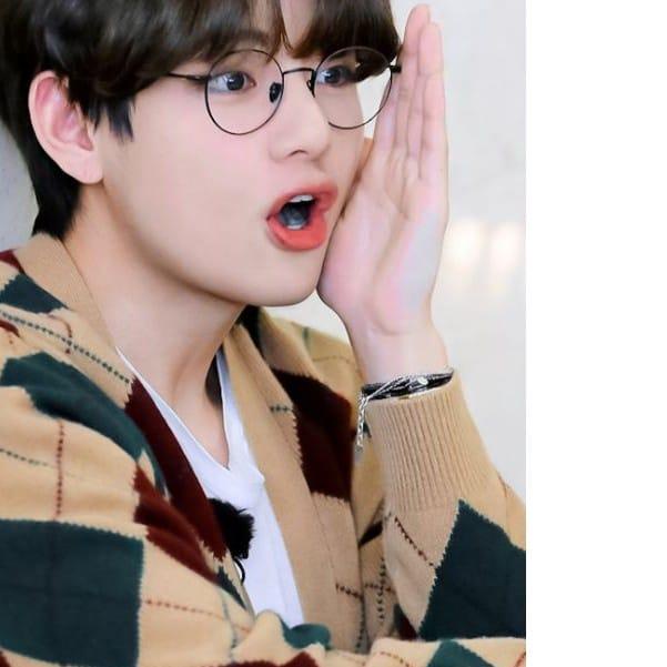 ○ cardygan taehyung/sweater corean basic rajut ✤