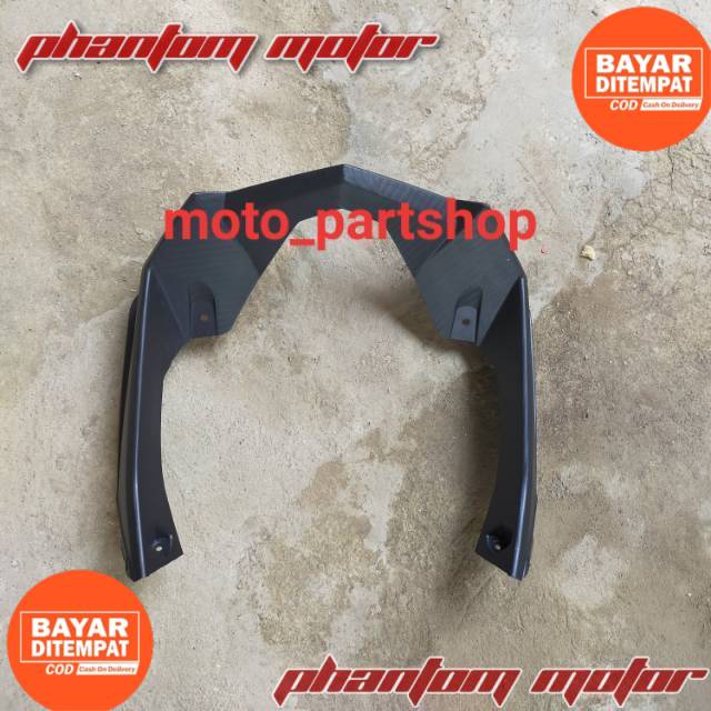 Janggut/garnish VARIO 125/150 LED 2015-2017