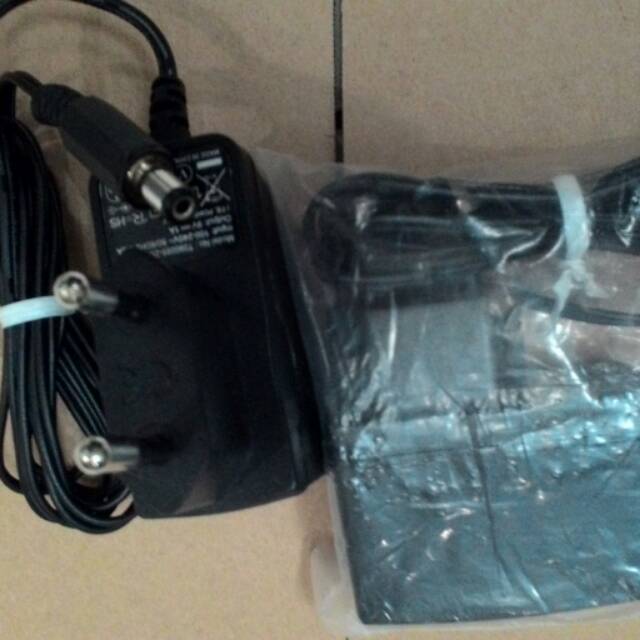 Adaptor Efek Gitar Zoom, Behringer