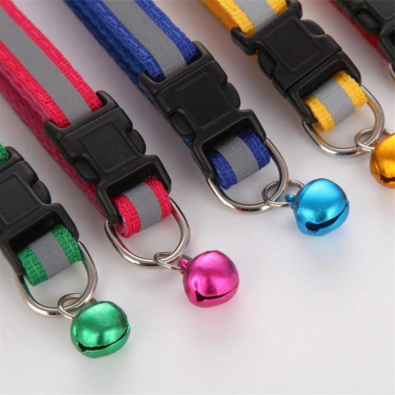 Kalung Leher Anjing / Kucing Adjustable Dengan Lonceng