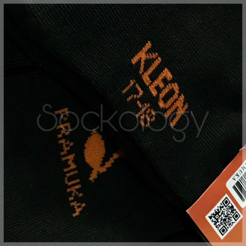 Kaos kaki pramuka Kleon
