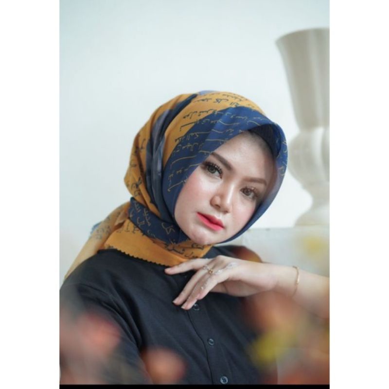 Hijab koran Arab style/Hijab korea/ sublime/lassercut/korean-Navy kuning