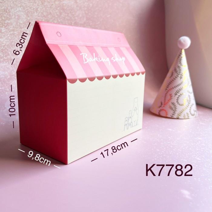 

Kotak Rumah K7782 isi 5, Muat 2 Toples| K25| Sincia| Natal| Nastar| Kuker K77 Goody Bag best seller