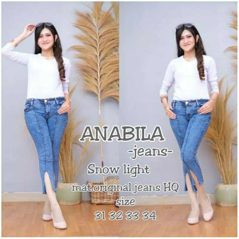 celana wanita//celana panjang jeans//celana jeanss peremium //celana jeanss snow belah bawah