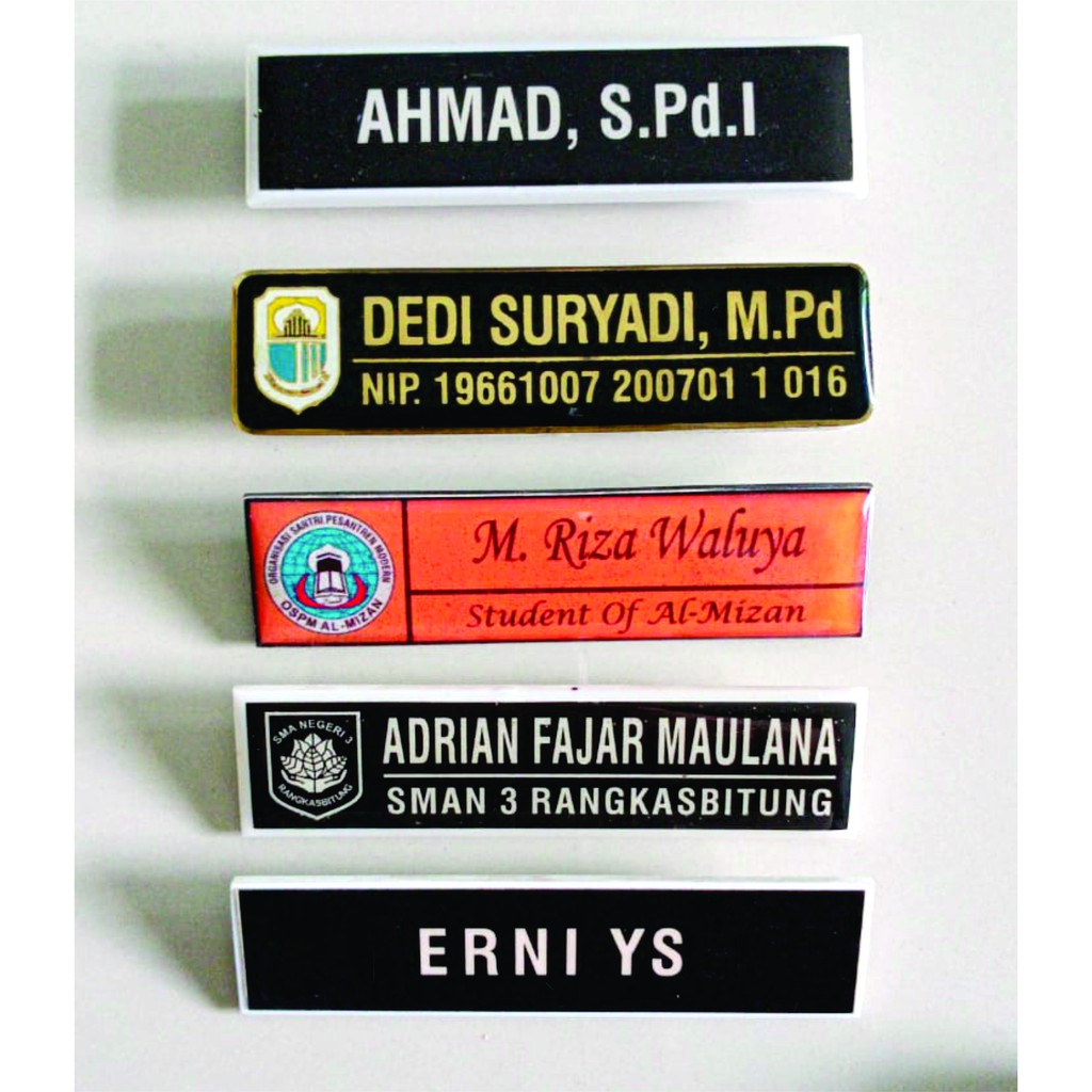 

Papan nama/Nama dada/name tag kuningan etching