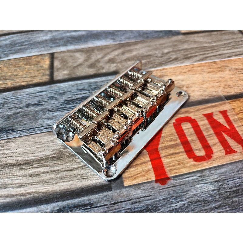 Fender Strat Bridge, Mexico Vintage Non-Tremolo Hardtail