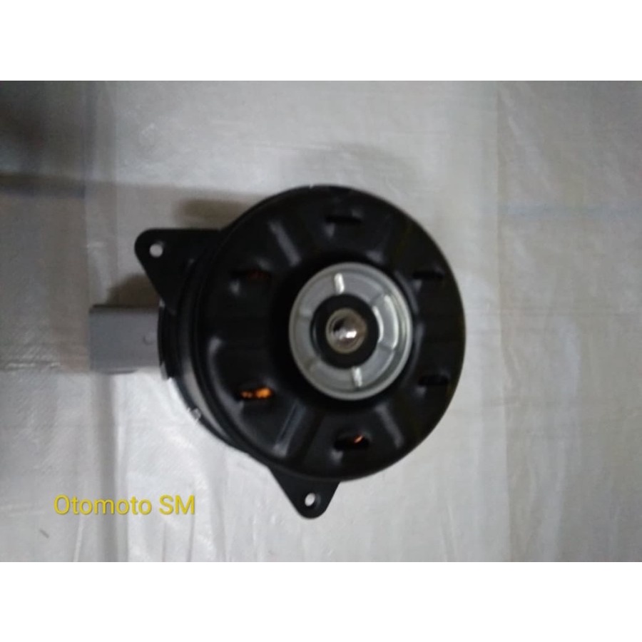 Motorfan Mazda 2 Lama