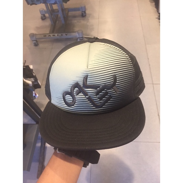 TOPI PRIA OAKLEY ORIGINAL NOVELTY LOGO