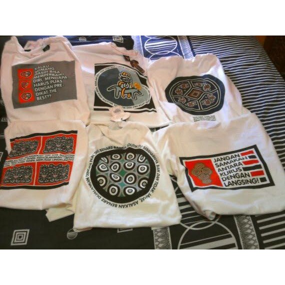 Kaos Joger warna putih ukuran XXXL