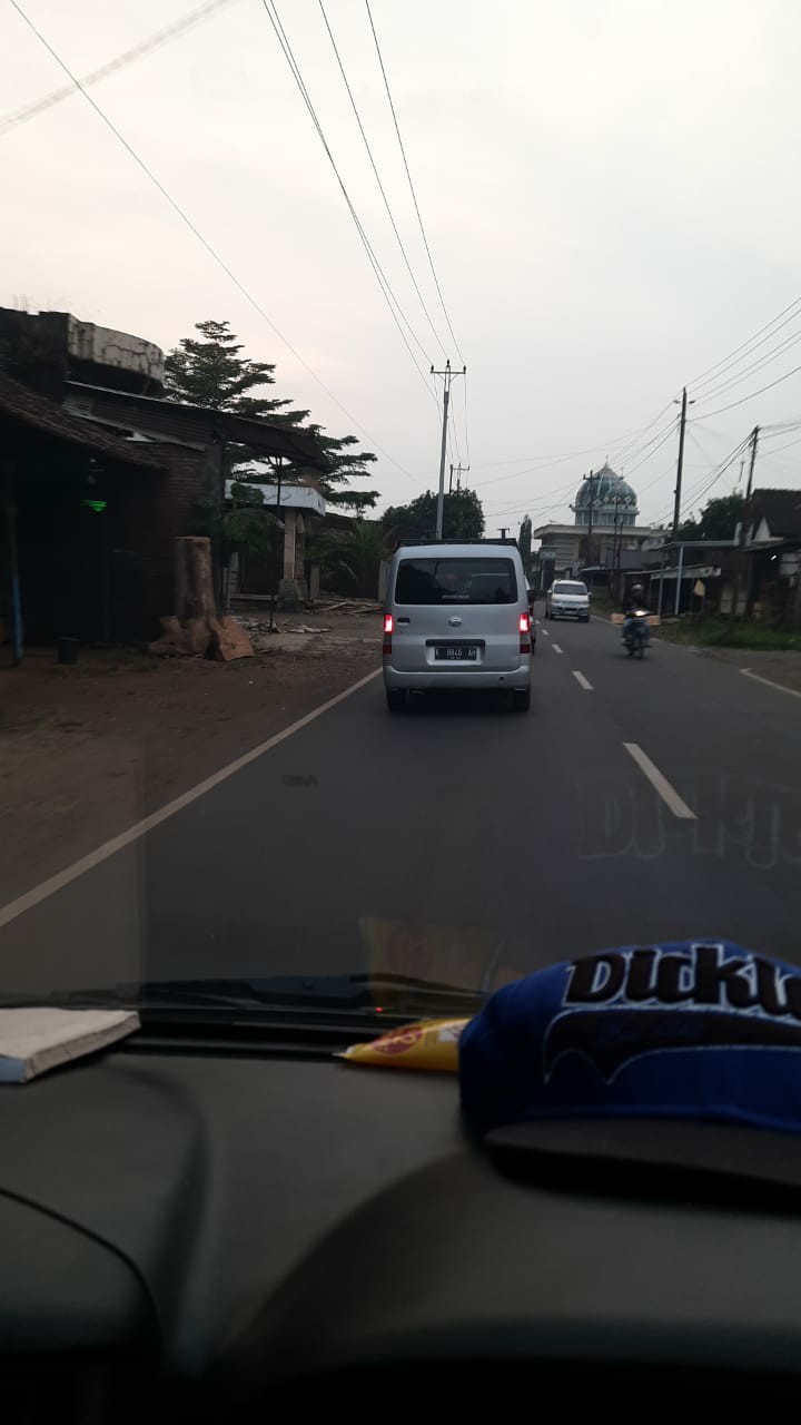 Kemeja Batik Pria Semi Sutra Silky Premium Puring Istimewa