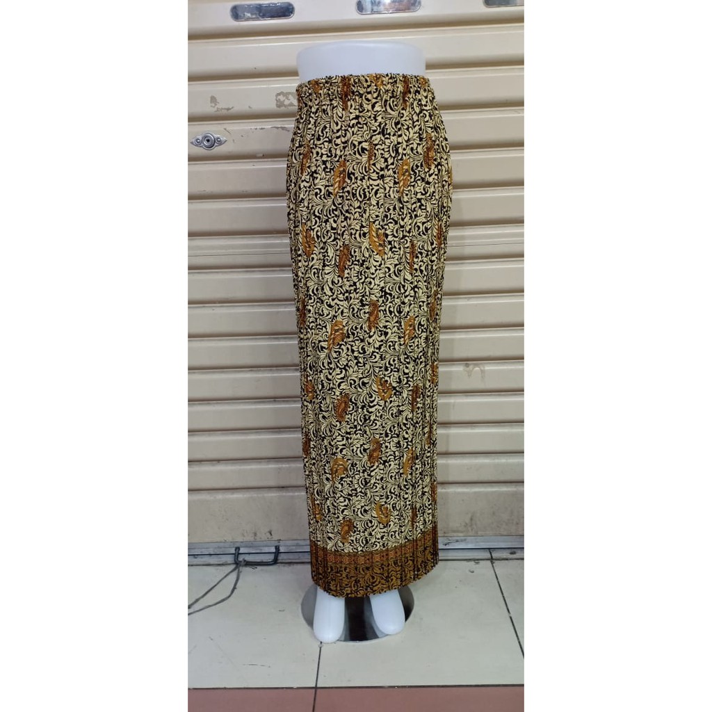 Rok Plisket Batik Bawahan Kebaya Motif Chaki dan Lainnya