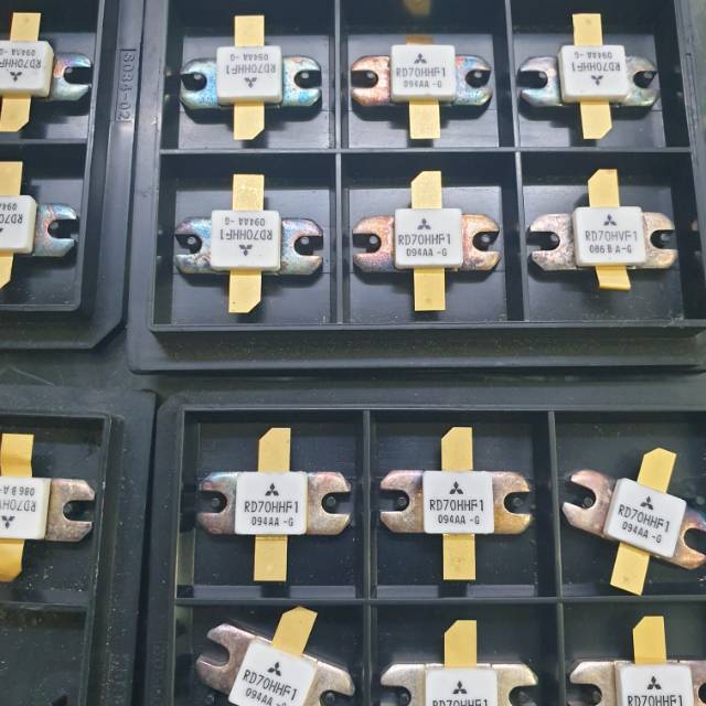 FAINEL RADIO RIG ICOM IC-V8000