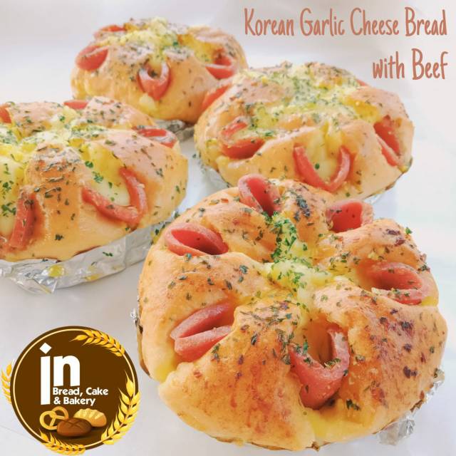 

Korean garlic cheese bread beef