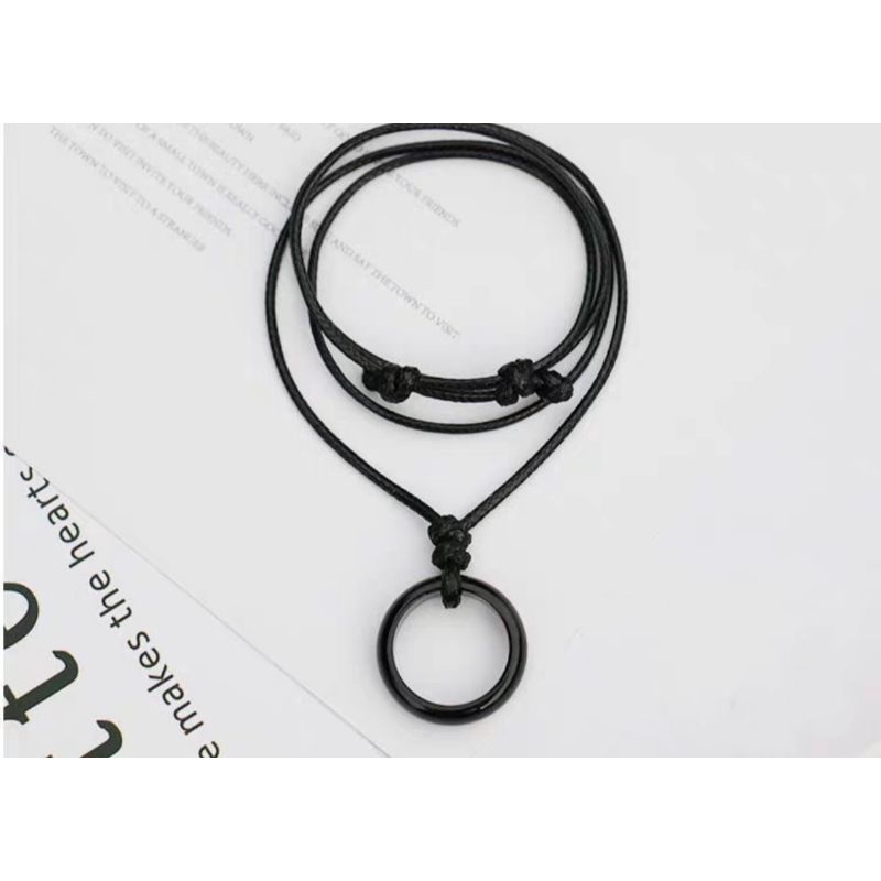 KALUNG TALI HITAM LIONTIN CINCIN TITANIUM ANTI KARAT SATAINLEES STEEL  FASHION PRIA WANITA CEWEK COW