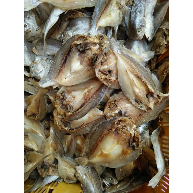 

ikan asin samge belah