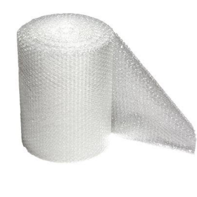 

DIBUNGKUS DENGAN BUBBLE WRAP // MENJAGA KUALITAS BARANG