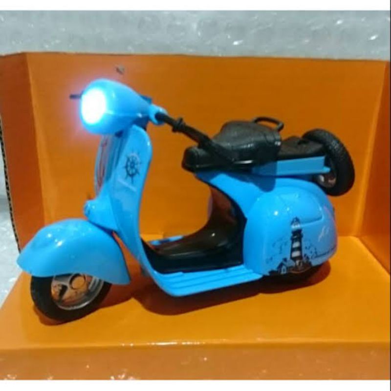 Motor Klasik Vespa CLASSIC MINIATUR SCOOTER